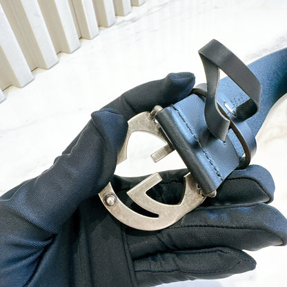 Gucci Black Leather Silver Interlocking Belt