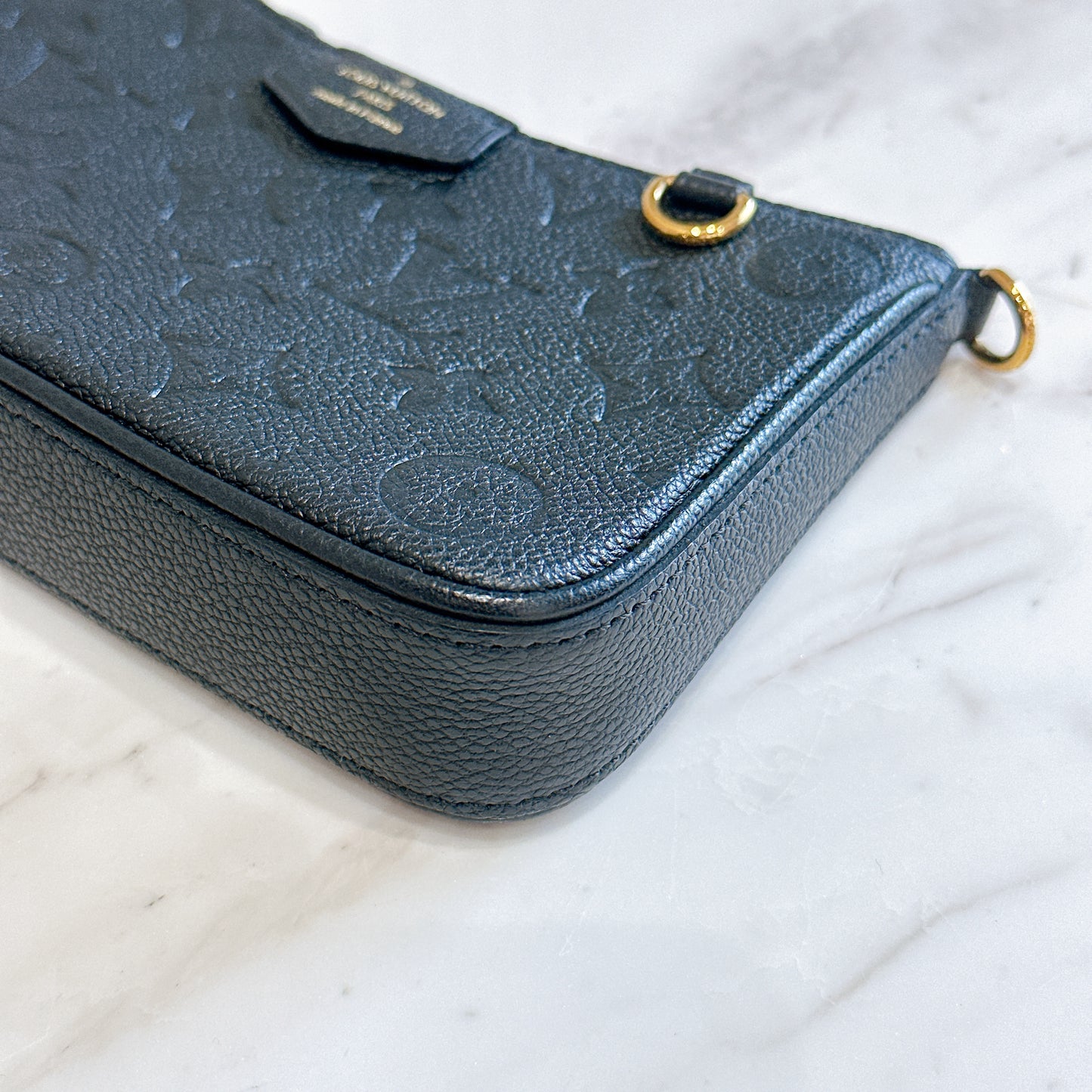 LV Easy Pouch in Black Empreinte