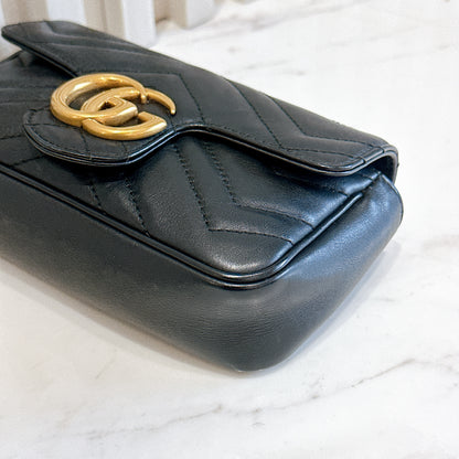 Gucci Marmont Supermini in Black