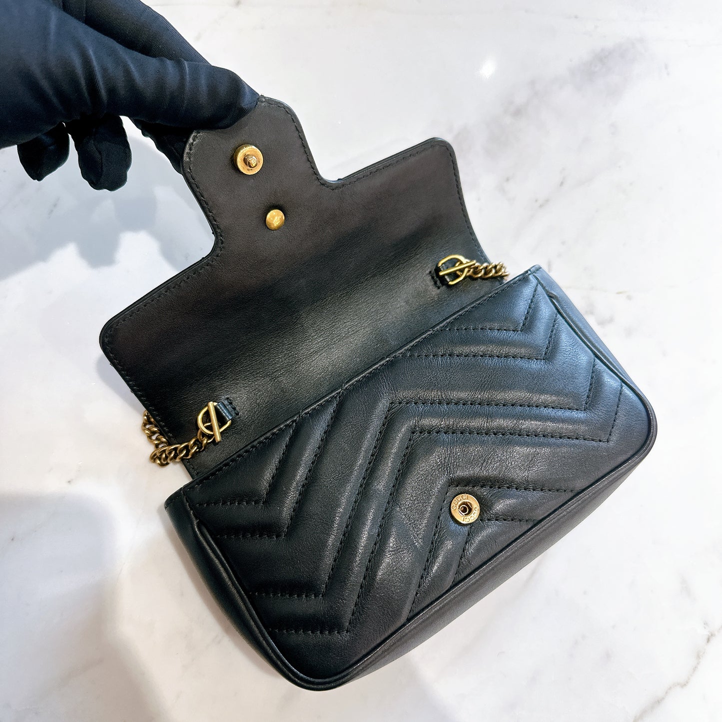 Gucci Marmont Supermini in Black