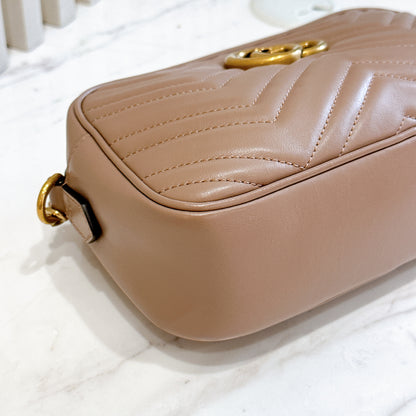 Gucci Camera Dusty Pink in Medium