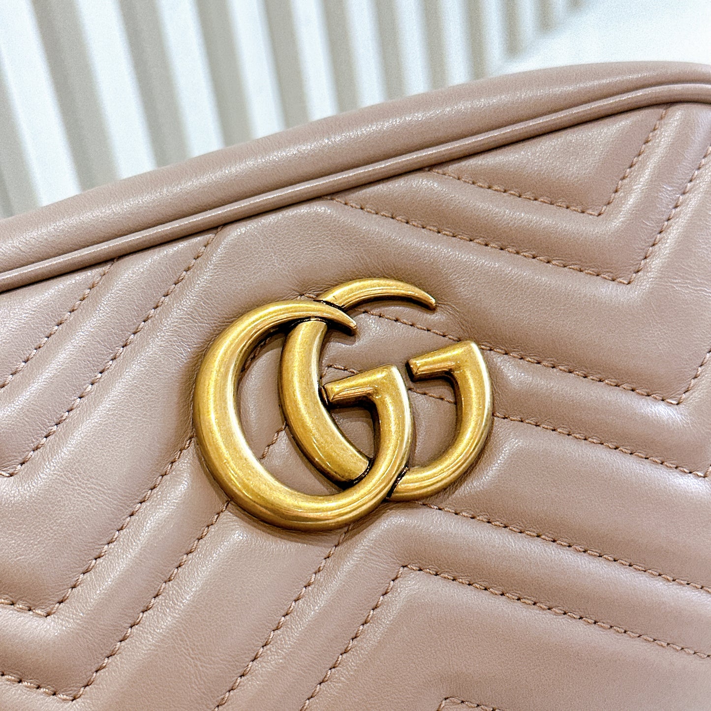 Gucci Camera Dusty Pink in Medium