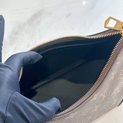 LV Monogram Boulogne in Black