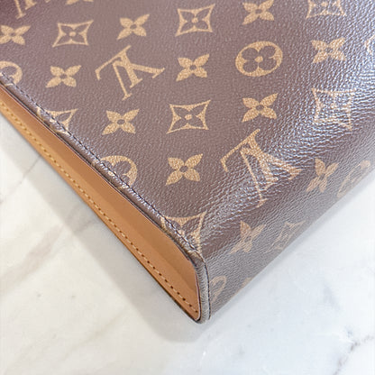 LV Toiletry Pouch On Chain