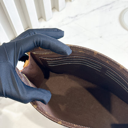 LV Toiletry Pouch On Chain