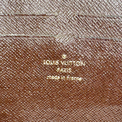 LV Toiletry Pouch On Chain