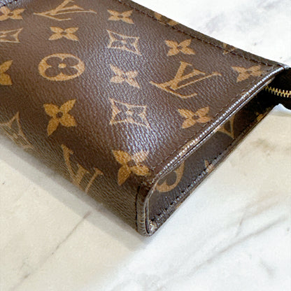 LV Toiletry Pouch On Chain