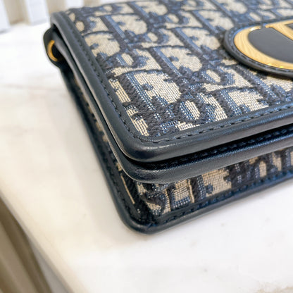Dior 30 Montaigne Pouch 2 in 1