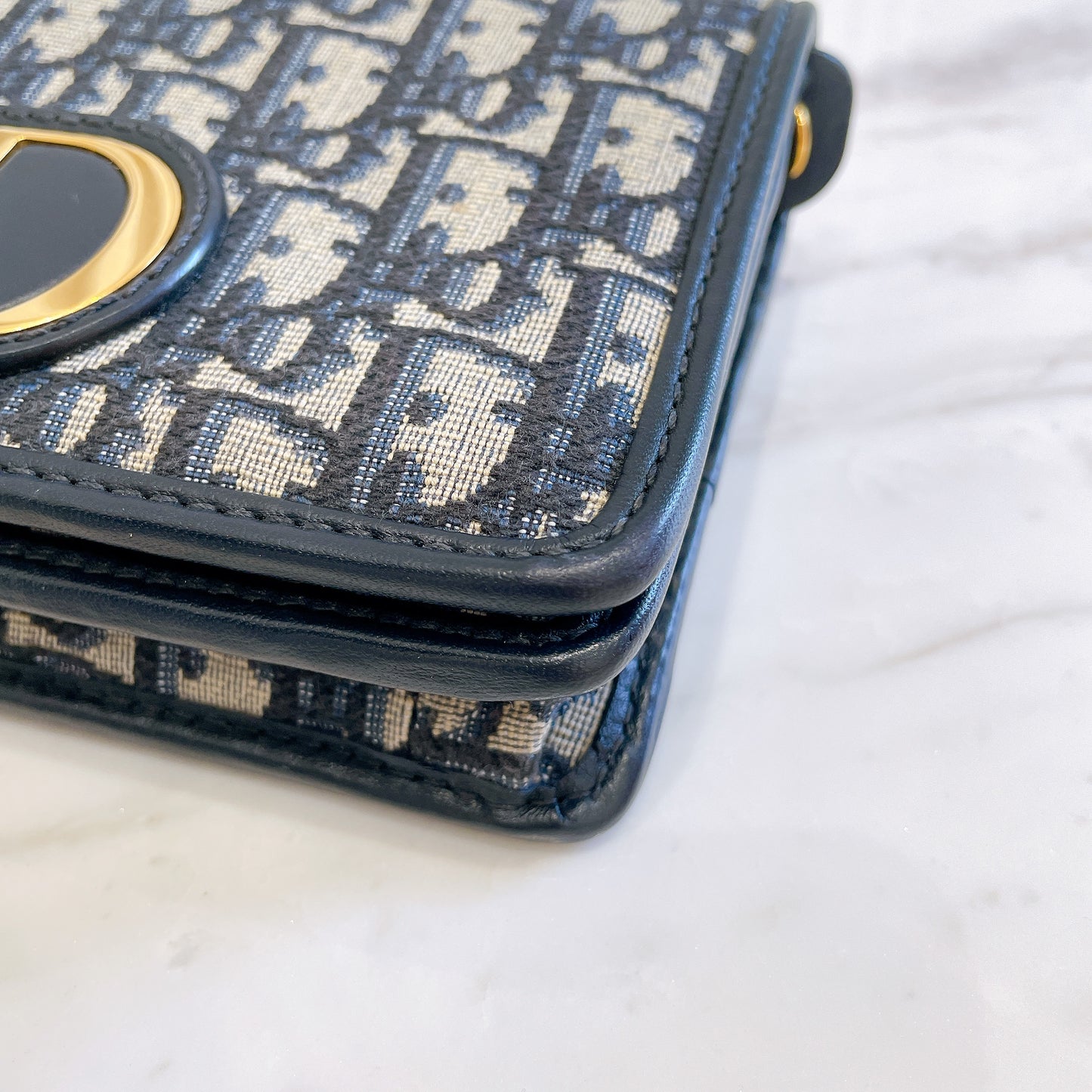 Dior 30 Montaigne Pouch 2 in 1