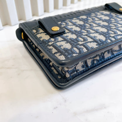 Dior 30 Montaigne Pouch 2 in 1