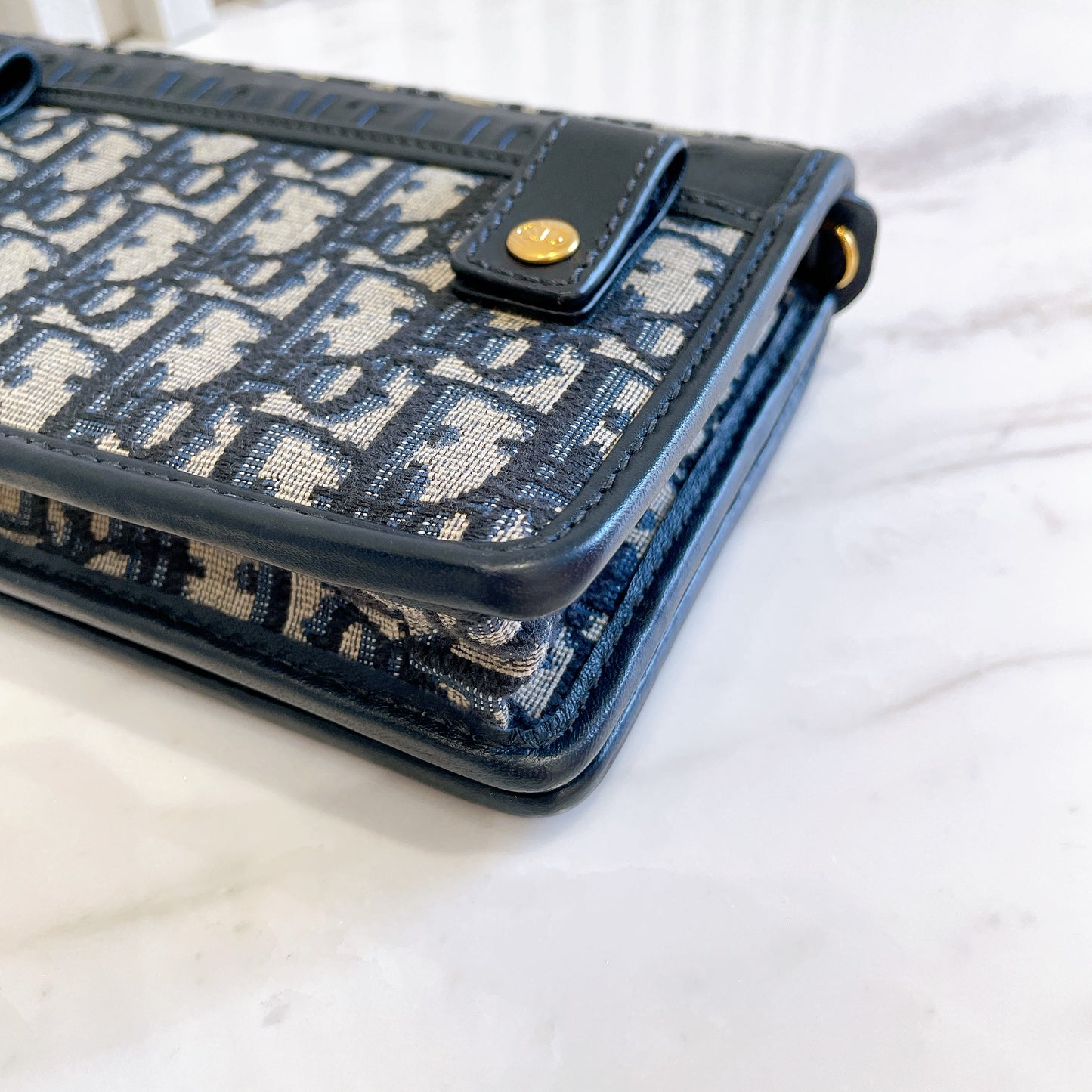 Dior 30 Montaigne Pouch 2 in 1