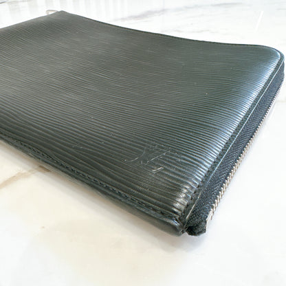 LV Epi Clutch in Black
