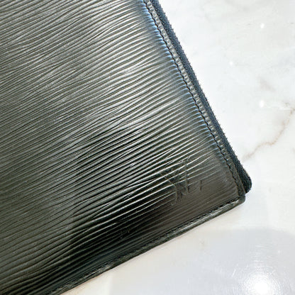 LV Epi Clutch in Black