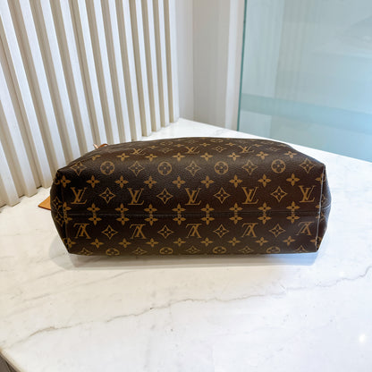 LV Monogram Graceful MM