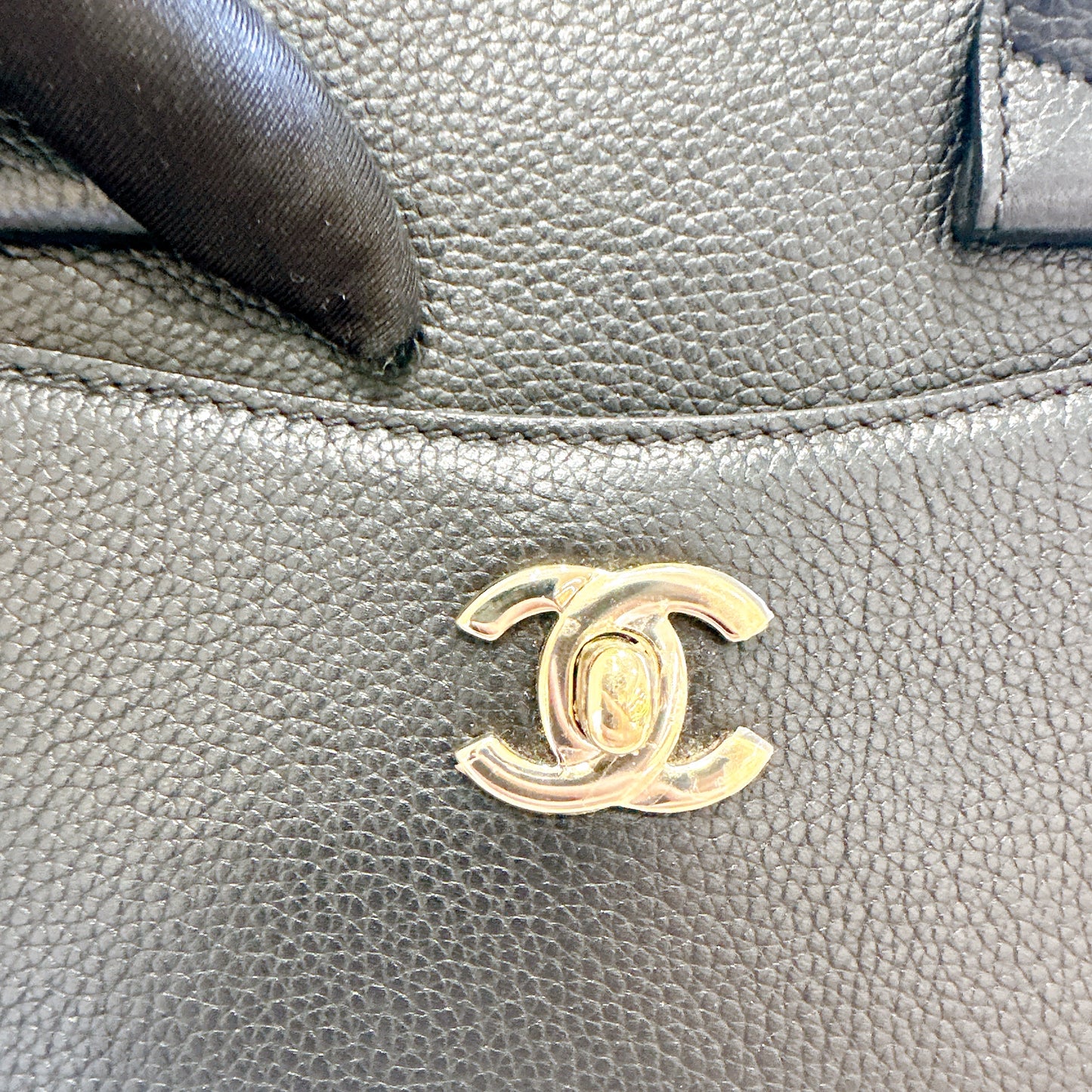 Chanel Mini Neo Executive Caviar in Black SHW