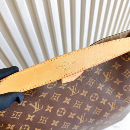LV Monogram Graceful MM
