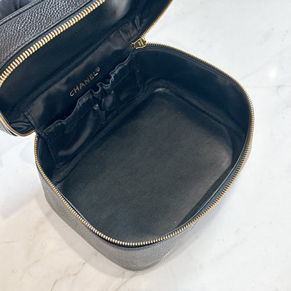 Chanel Timeless Vanity Case in Black Caviar