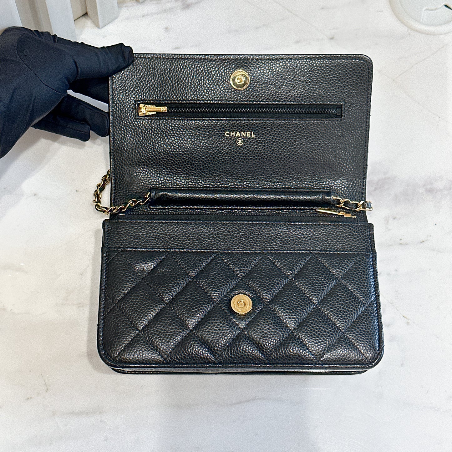 Chanel Classic Caviar WOC in Black GHW