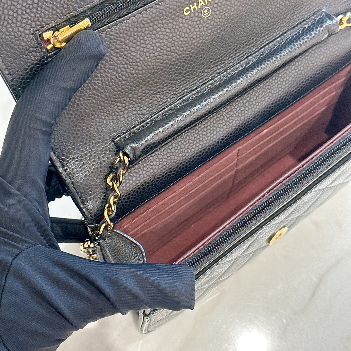 Chanel Classic Caviar WOC in Black GHW
