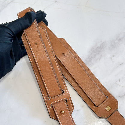 Loewe Puzzle Medium in Light Caramel