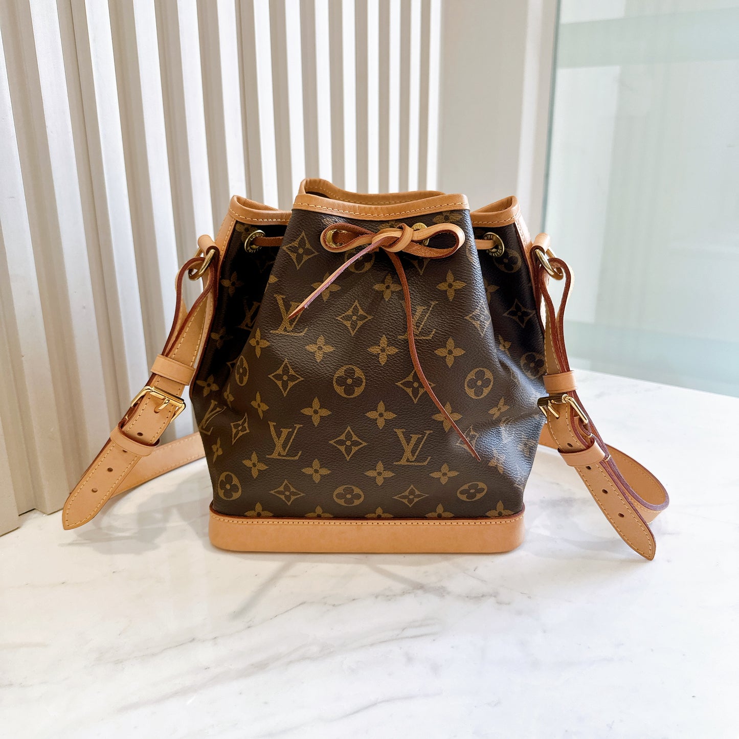 LV Monogram Noe BB