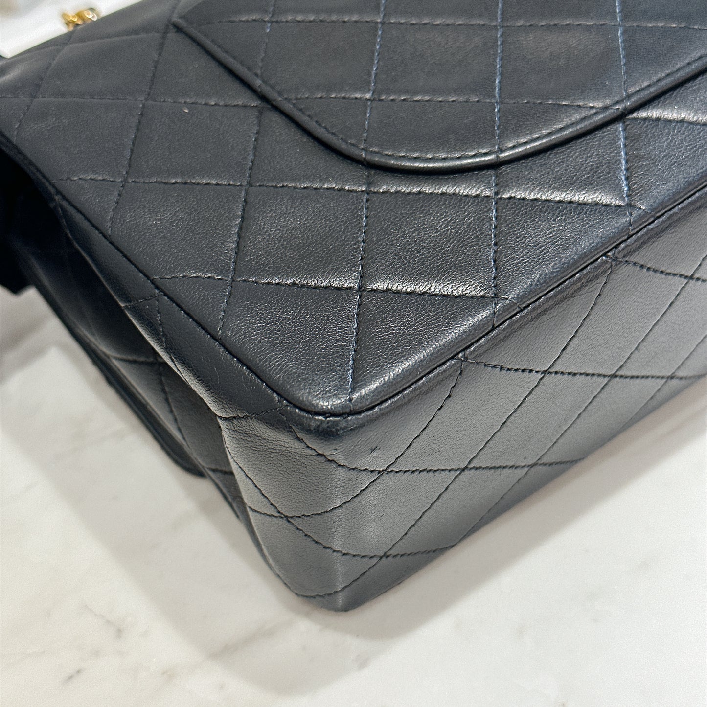 Chanel Vintage Classic Flap Medium in Black Lambskin