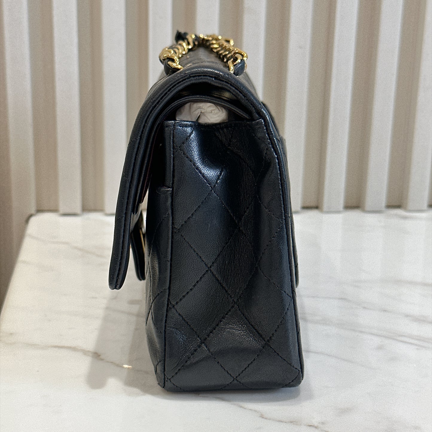 Chanel Vintage Classic Flap Medium in Black Lambskin