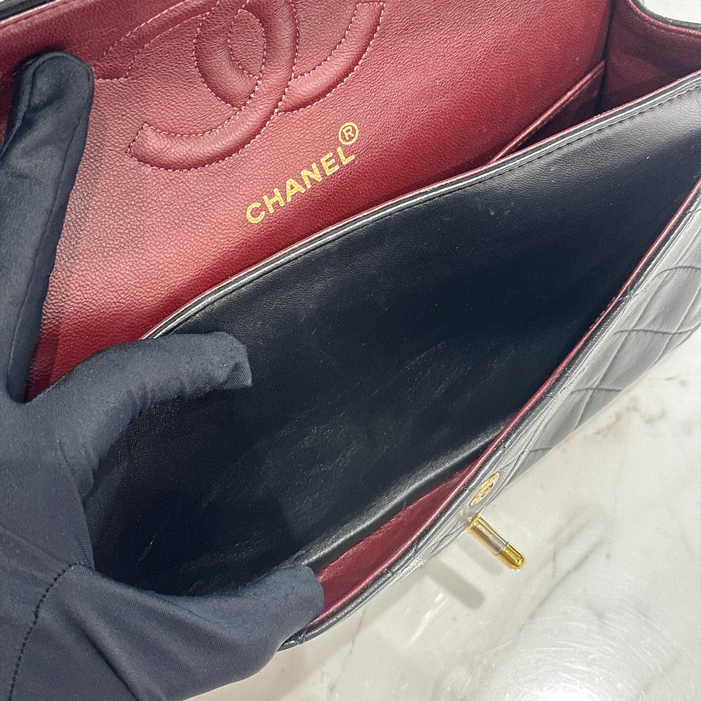 Chanel Vintage Classic Flap Medium in Black Lambskin