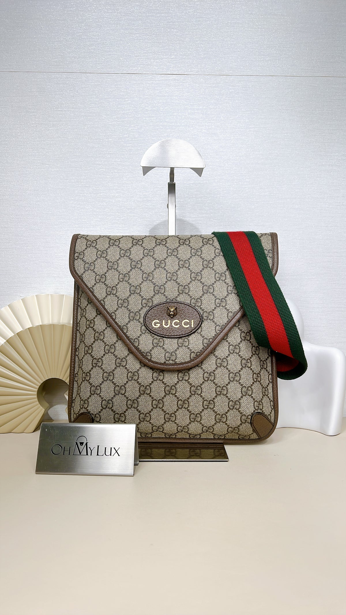 Gucci Neo Vintage GG Medium Messenger Bag