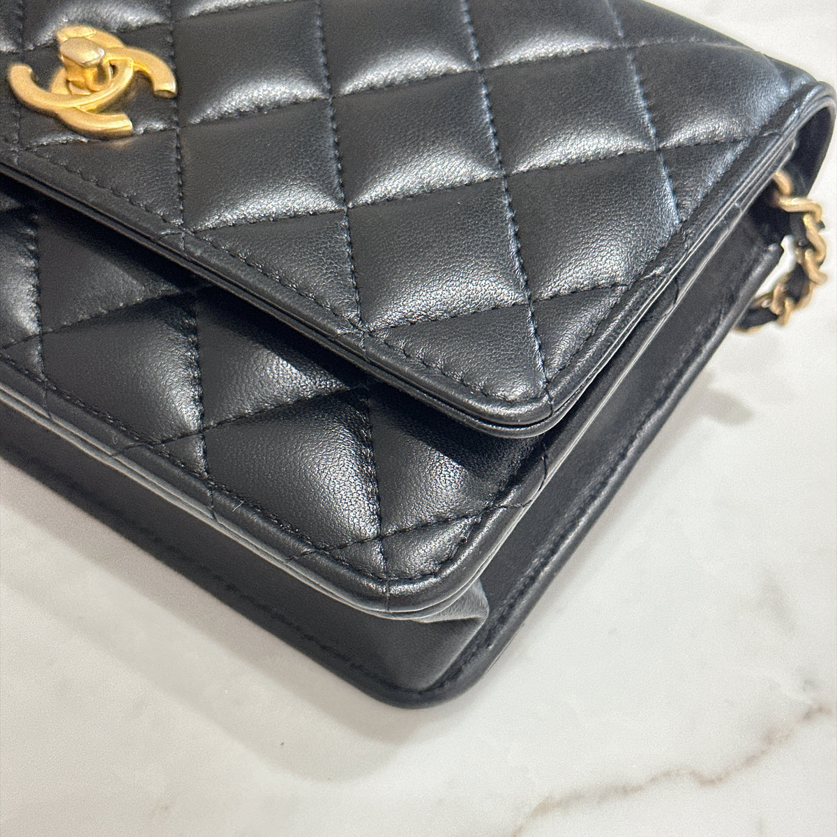 Chanel Turn Lock CC WOC Pearl Crush in Black GHW
