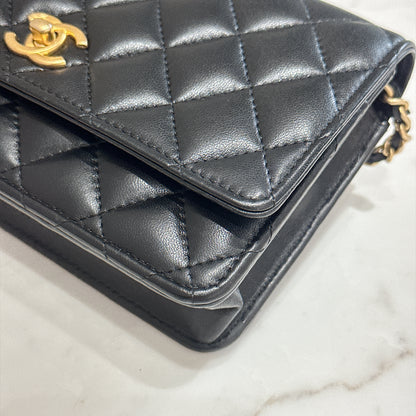 Chanel Turn Lock CC WOC Pearl Crush in Black GHW