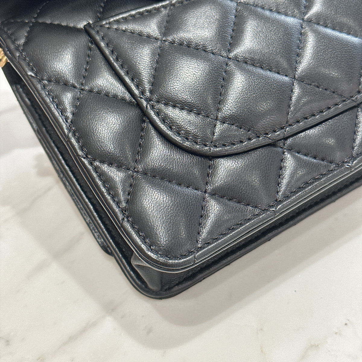 Chanel Turn Lock CC WOC Pearl Crush in Black GHW