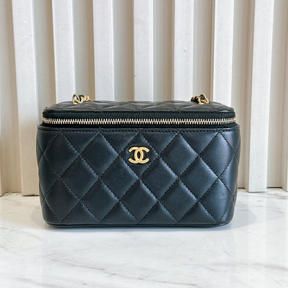 Chanel Vanity Case Black With Pearl Crush