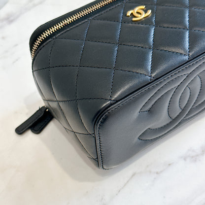 Chanel Vanity Case Black With Pearl Crush