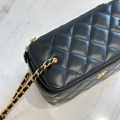 Chanel Vanity Case Black With Pearl Crush