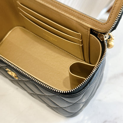 Chanel Vanity Case Black With Pearl Crush