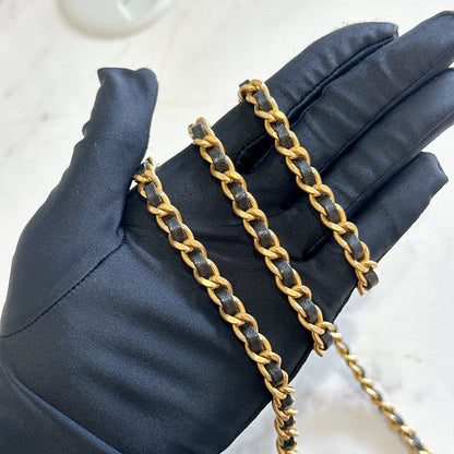 Chanel Vanity Case Black With Pearl Crush