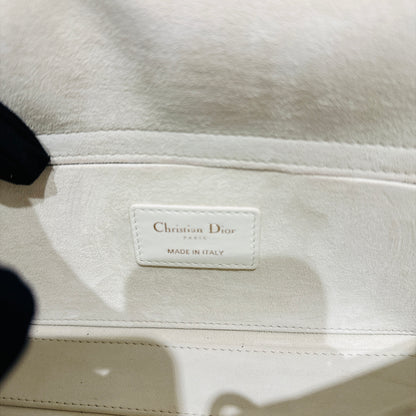 Lady Djoy Medium in White LGHW