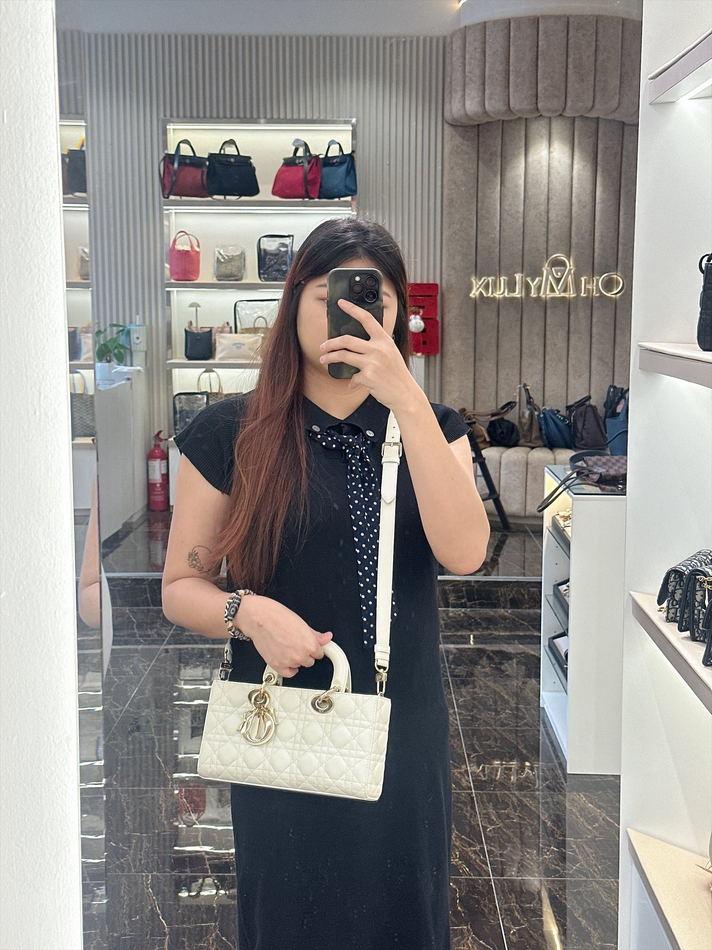 Lady Djoy Medium in White LGHW