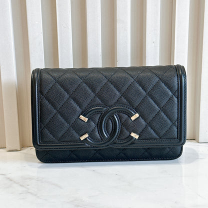 Chanel Filigree Chain Wallet in Black