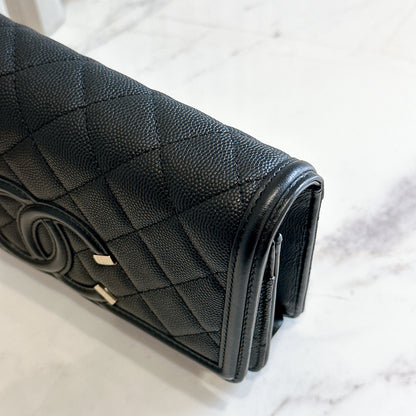 Chanel Filigree Chain Wallet in Black