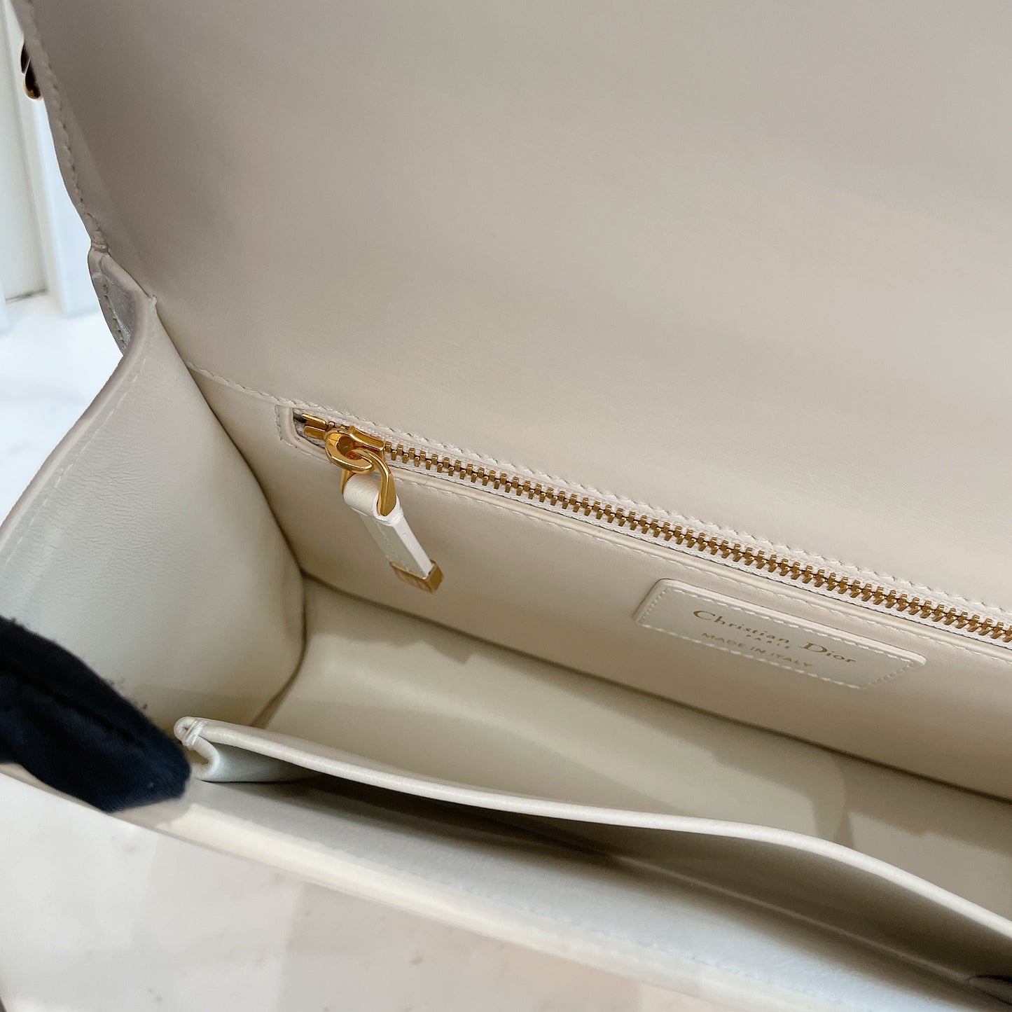Dior Montaigne 30 Leather Strap in White
