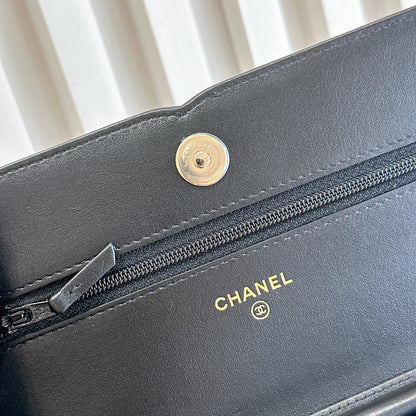 Chanel Filigree Chain Wallet in Black