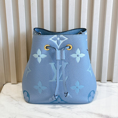 LV Neo Noe BB By The Pool in Summer Blue