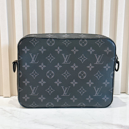 LV Steamer Messenger Bag in Monogram Eclipse