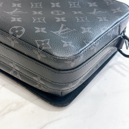 LV Steamer Messenger Bag in Monogram Eclipse