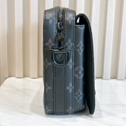 LV Steamer Messenger Bag in Monogram Eclipse