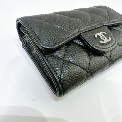 Chanel Classic Card Holder in Black Caviar