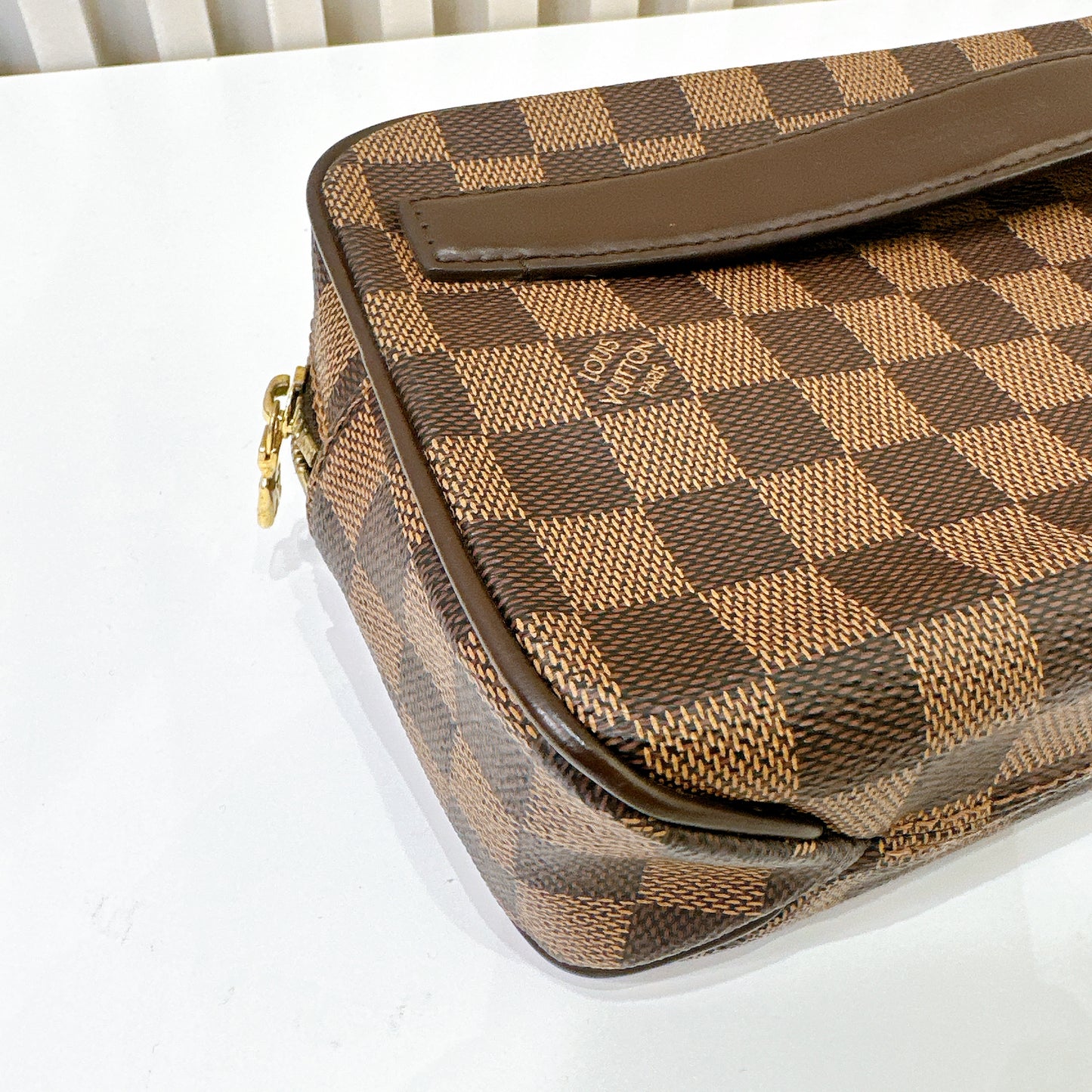 LV Saint Paul Clutch in Damier Ebene