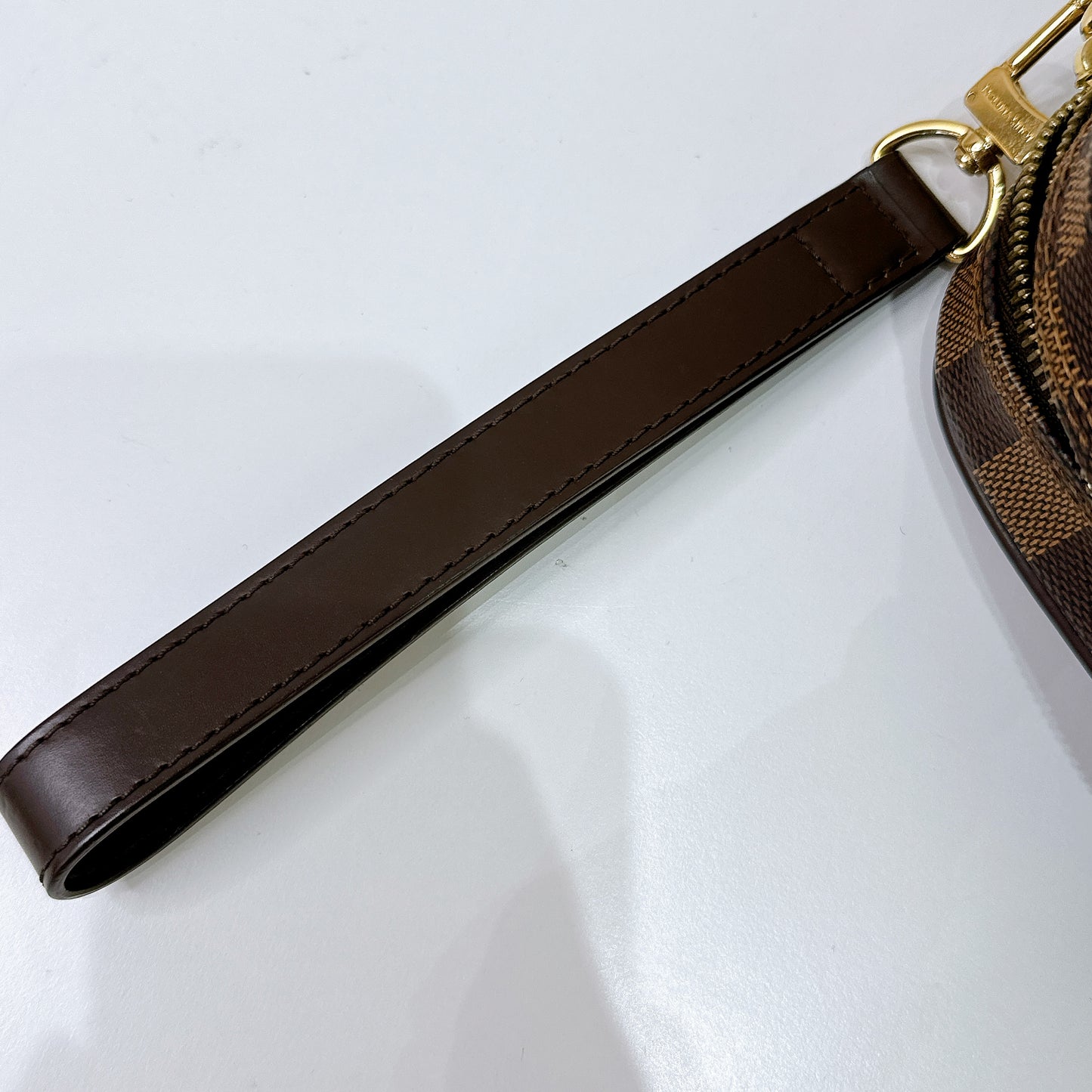 LV Saint Paul Clutch in Damier Ebene